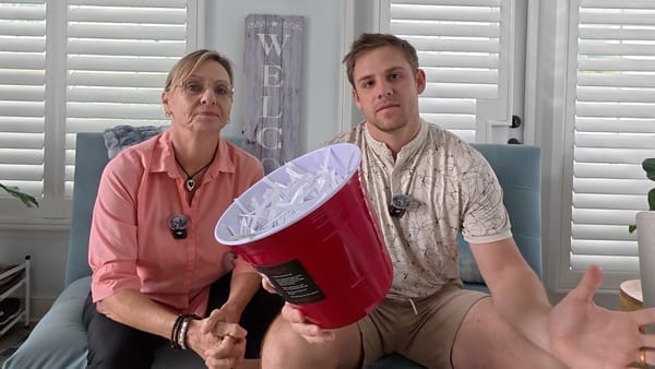 I Called Random Residents of 55+ Communities in Florida - Here's What They Really Told Me